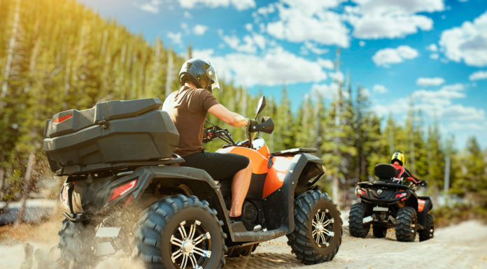 Milujete adrenalín? Tieto vozidlá vám nesmú v garáži chýbať Milujete adrenalín? Tieto vozidlá vám nesmú v garáži chýbať